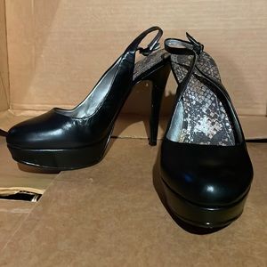 BCBG Generation Black Leather Slingback Pumps 7.5